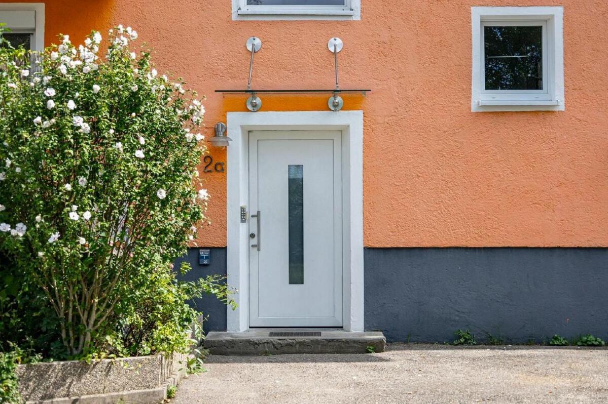 Yay - 65M2 Apartment Am Bahnhof - Smart Tv - Internet - Kaffee - Waschmaschine - Trockner Muehldorf am Inn Luaran gambar