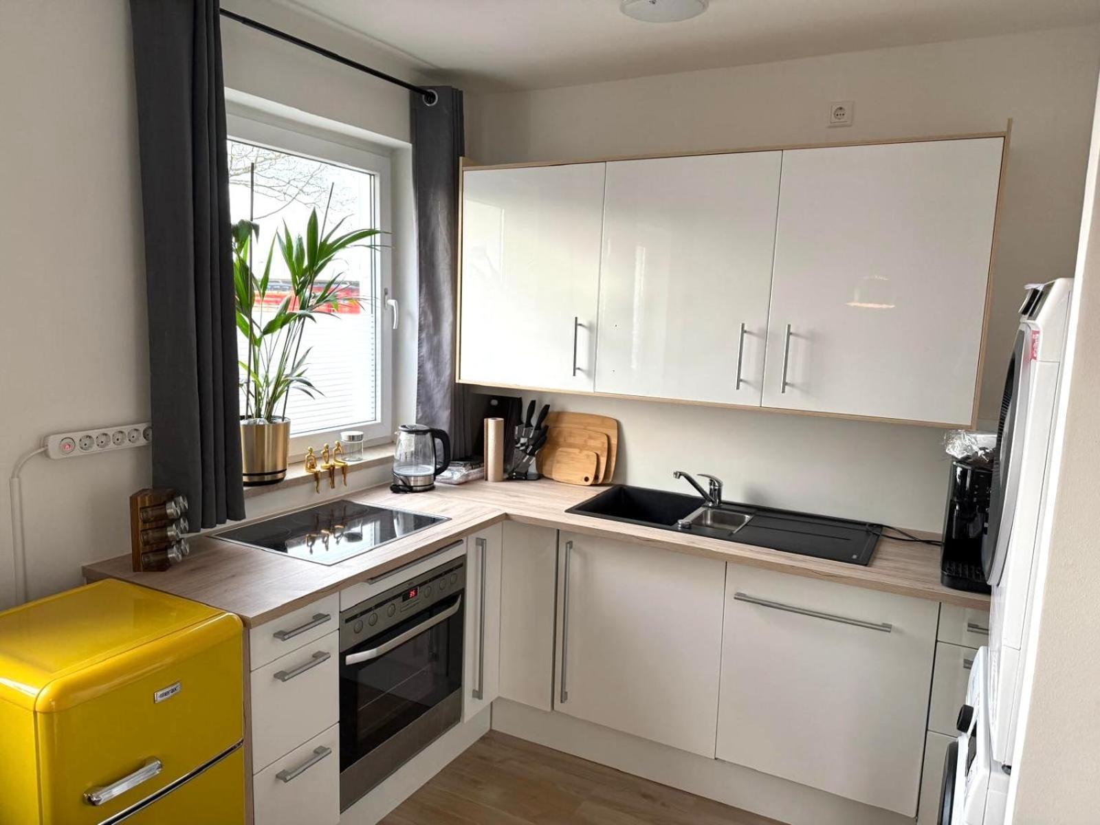 Yay - 65M2 Apartment Am Bahnhof - Smart Tv - Internet - Kaffee - Waschmaschine - Trockner Muehldorf am Inn Luaran gambar