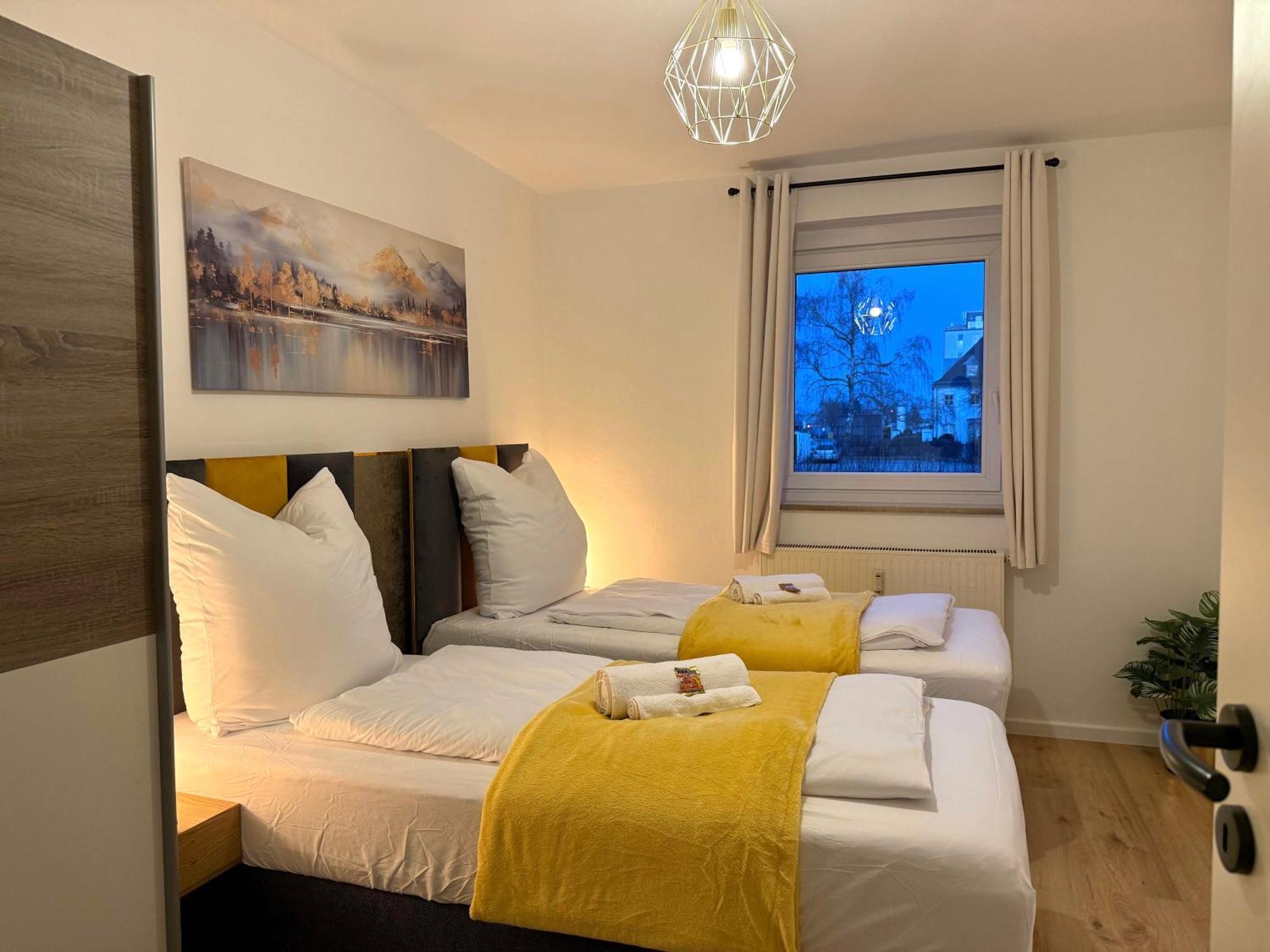 Yay - 65M2 Apartment Am Bahnhof - Smart Tv - Internet - Kaffee - Waschmaschine - Trockner Muehldorf am Inn Luaran gambar