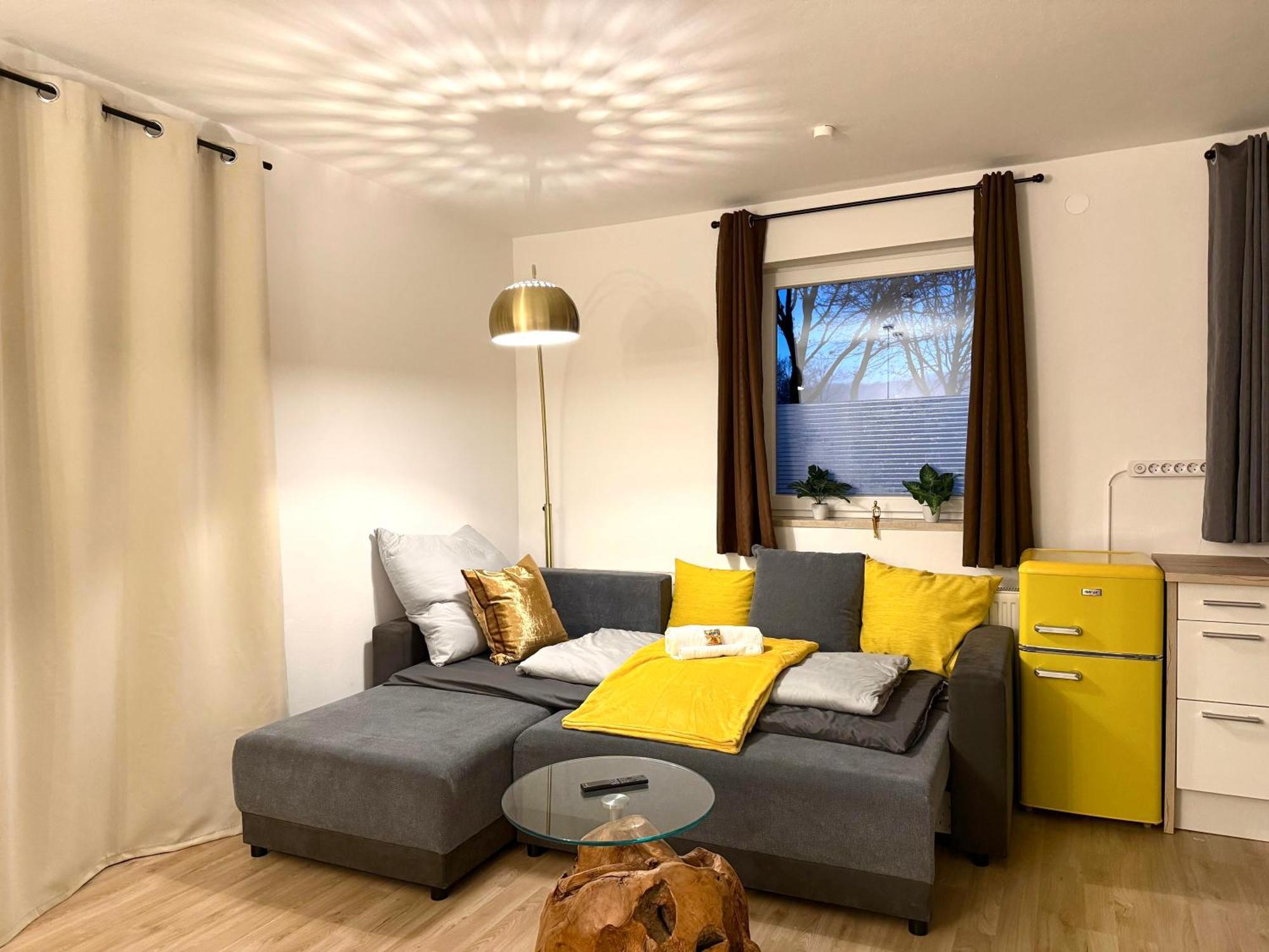 Yay - 65M2 Apartment Am Bahnhof - Smart Tv - Internet - Kaffee - Waschmaschine - Trockner Muehldorf am Inn Luaran gambar