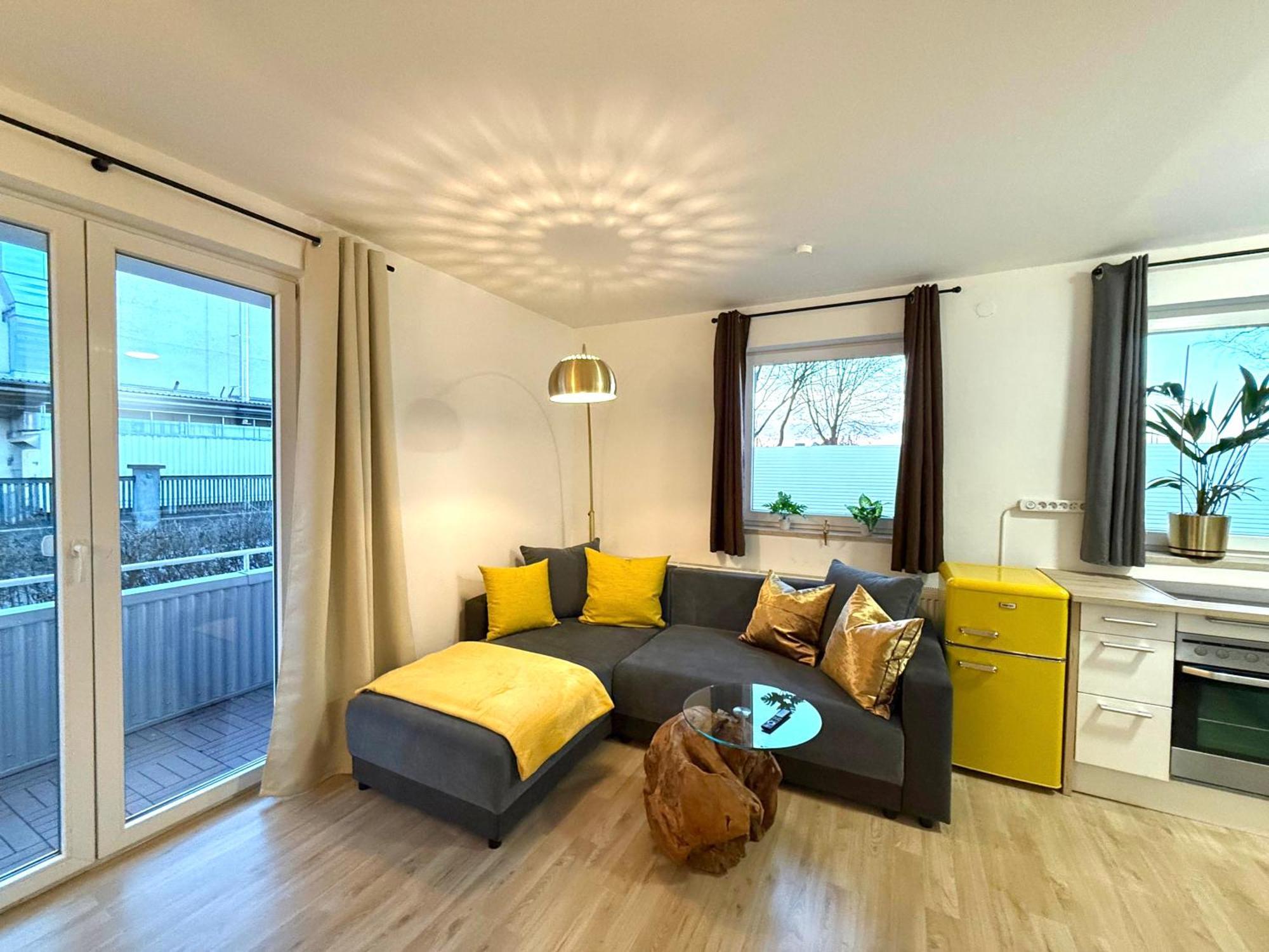 Yay - 65M2 Apartment Am Bahnhof - Smart Tv - Internet - Kaffee - Waschmaschine - Trockner Muehldorf am Inn Luaran gambar